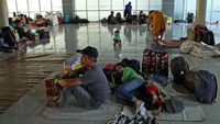 Lebaran, Pelabuhan Soekarno Hatta Masih Ramai Pemudik