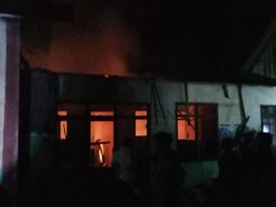 Rumah Dinas Guru SD di Sulut Terbakar, Diduga karena Korsleting Listrik