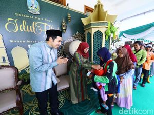 Meriahnya Open House di Grahadi, Warga Ngebet Ketemu Gubernur Khofifah