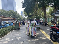 Kagetnya Pengunjung Monas Harga Kopi Starling Rp 15 Ribu Per Gelas