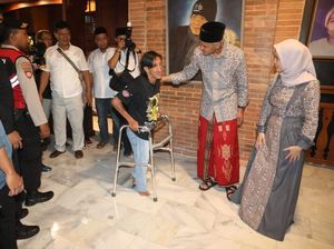 Kisah Penyandang Disabilitas Naik Motor Kehujanan demi Ketemu Ganjar