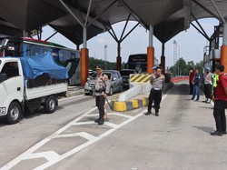 Mendengar Cerita Manis Pemudik Saat Lewati Jalur Tol Cirebon