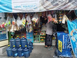 Jurus Warung Madura di Tengah Gempuran Alfamart-Indomaret