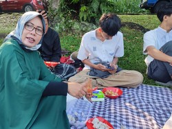 Kebun Raya Bogor Lokasi Salat Id Favorit, Selesai Salat Langsung Piknik