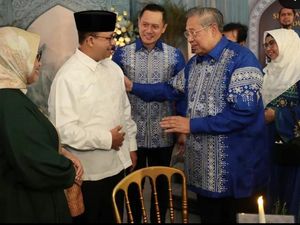 Pengamat Sebut Pertemuan di Pacitan Kode Keras AHY Jadi Cawapres Anies Pengamat Sebut Pertemuan di Pacitan Kode Keras AHY Jadi Cawapres Anies
