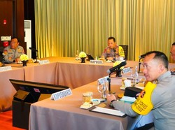 Kapolri ke Jajaran: Sosialisasikan Rekayasa Lalin Arus Balik Secara Cepat