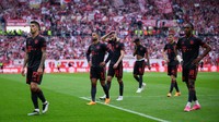 Kekalahan itu membuat Bayern kehilangan posisi puncak klasemen Liga Jerman, yang direbut Borussia Dortmund. (Foto: Matthias Hangst/Getty Images)