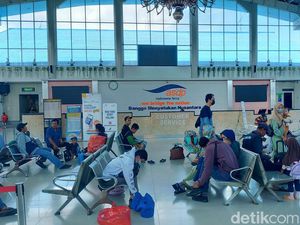 Arus Balik Lebaran, Pelabuhan Bakauheni Mulai Dipadati Pemudik Arus Balik Lebaran, Pelabuhan Bakauheni Mulai Dipadati Pemudik