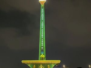 Heru Budi Hadiri Video Mapping dan Pertunjukan Air Mancur Monas