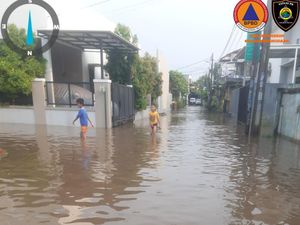 3 Lokasi di Tangsel Tergenang Banjir Usai Diguyur Hujan Deras Sore Ini