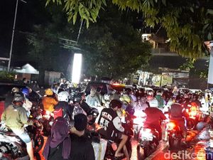 Arus Balik Wisatawan, Simpang Gunung Butak Sukabumi Padat! Arus Balik Wisatawan, Simpang Gunung Butak Sukabumi Padat!
