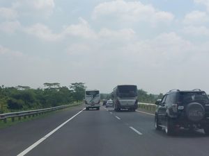 Jelang One Way Arus Balik, Lalin Tol Cipali Arah Jakarta Lancar Jelang One Way Arus Balik, Lalin Tol Cipali Arah Jakarta Lancar