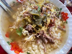 Mantap! Soto Kwali Pak Iket yang Gerainya Nyempil di Terminal Salatiga