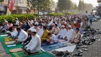 Momen Perayaan Salat Id Warga Parung Panjang