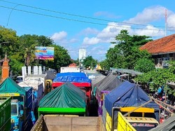 Cegah Kepadatan Arus Balik, Polisi Batasi Truk-Mobil Boks Masuk Bali