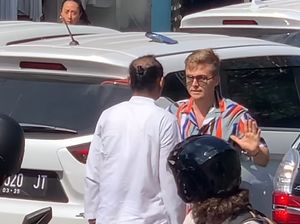 DPRD Bali Soroti Bule Rusia Adu Jotos dengan Jero Mangku di Ubud DPRD Bali Soroti Bule Rusia Adu Jotos dengan Jero Mangku di Ubud