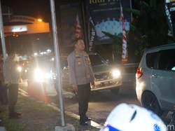 Mengkreng Kediri Masih Padat Hingga Malam Ini, Dominasi Pemudik Lokal