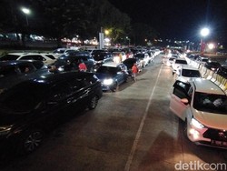 Mobil Pribadi Mendominasi Arus Balik di Pelabuhan Bakauheni