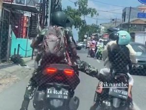 Ketemu Pengendara Arogan seperti Pemotor Xmax Tendang Motor Emak-emak, Mesti Gimana? Ketemu Pengendara Arogan seperti Pemotor Xmax Tendang Motor Emak-emak, Mesti Gimana?