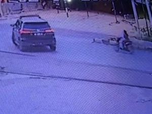 8 Fakta Fortuner Tabrak Mati Pemotor di Kendari-Sopir Menyerahkan Diri 8 Fakta Fortuner Tabrak Mati Pemotor di Kendari-Sopir Menyerahkan Diri