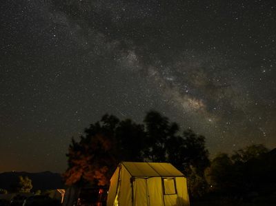 Hujan Meteor Tertua Hiasi di Langit California