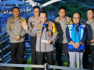 Kapolri soal Macet Horor Puncak: Beban Tiba-tiba Meningkat Jadi 120 Ribu Kapolri soal Macet Horor Puncak: Beban Tiba-tiba Meningkat Jadi 120 Ribu