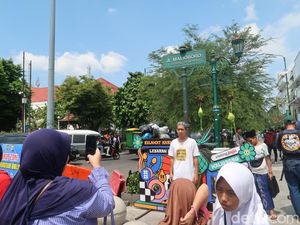 Hari Terakhir Cuti Bersama Lebaran, Wisatawan Jejali Malioboro Jogja Hari Terakhir Cuti Bersama Lebaran, Wisatawan Jejali Malioboro Jogja