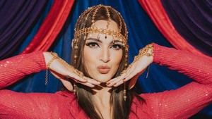 Nia Ramadhani Tanggapi Video Jogetnya di Synchronize Fest Viral