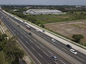 300 Ribu Kendaraan Kembali ke Jakarta Saat Puncak Arus Balik Kemarin