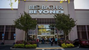 Penampakan Toko Raksasa Ritel AS Bed Bath & Beyond yang Bangkrut