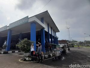 Pemudik Tujuan Jabodetabek Dominasi Arus Balik di Terminal Ciakar Pemudik Tujuan Jabodetabek Dominasi Arus Balik di Terminal Ciakar