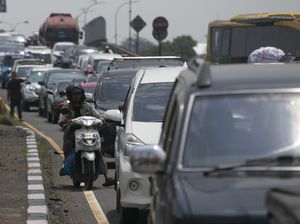 One Way dan Contraflow di Tol Trans Jawa Masih Diberlakukan One Way dan Contraflow di Tol Trans Jawa Masih Diberlakukan