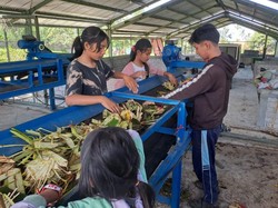 Sampah Karya di Pura Besakih Menumpuk, Eit Bisa Jadi Pupuk