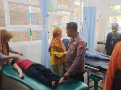 Empat Wisatawan Terseret Ombak Pantai Payangan Jember, Satu Hilang