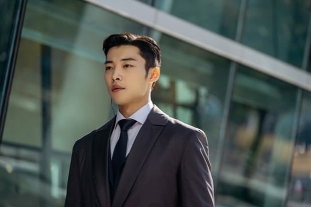 Woo Do Hwan dalam The King: Eternal Monarch (2020) /Foto: soompi.com Foto: soompi.com