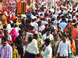 Populasi India Bisa Salip China Akhir Pekan Ini, Begini Alasannya Kata Pakar