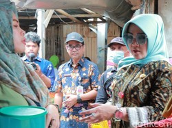 Saat Bupati Sri Mulyani Ingin Pasar Kembang Klaten Lebih Bersih dan Rapi
