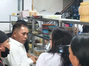 Cek Makanan Berformalin, Bupati Nyelonong ke Dapur Restoran Labuan Bajo