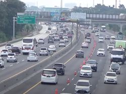Contraflow Km 70-Km 47 Tol Cikampek Arah Jakarta Disetop, Lalin Normal
