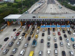 Mudik Lebaran 2025, Segini Saldo Minimal E-Toll yang Perlu Disiapkan Mudik Lebaran 2025, Segini Saldo Minimal E-Toll yang Perlu Disiapkan