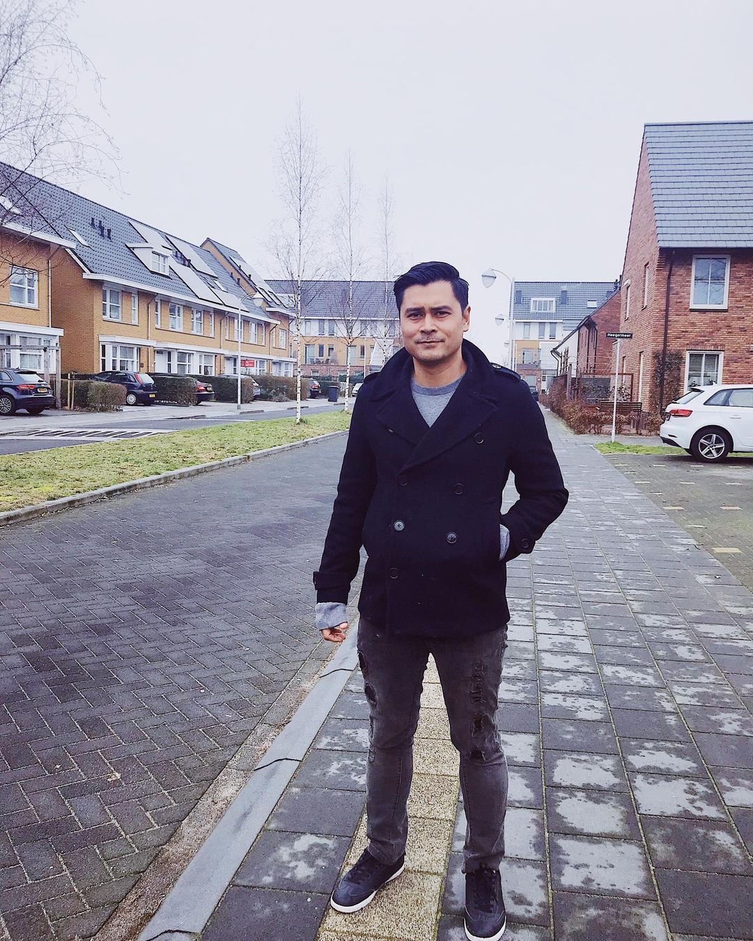 Iqbal Pakula