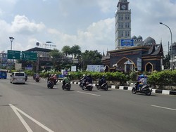 Jalur Menuju Puncak Bogor Ramai Lancar Siang Ini