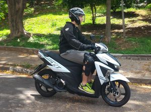 Potret Yamaha Neo 125, Kembaran Soul GT yang Harganya Tembus Rp 35 Jutaan Potret Yamaha Neo 125, Kembaran Soul GT yang Harganya Tembus Rp 35 Jutaan