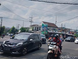 Arus Balik Wisatawan Padati Lalu Lintas Kota Batu