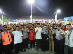 Momen Wabup Klaten Sambut Kedatangan 700 Pemudik di Terminal Ir Soekarno