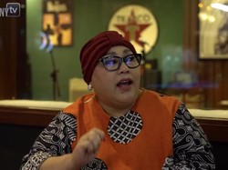 Nunung Jalani Kemoterapi: Nangis di Mobil hingga Pilih Botak