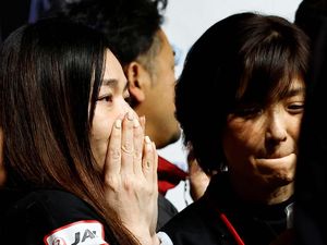 Wahana Jepang Gagal Mendarat di Bulan, Begini Ekspresi Krunya Wahana Jepang Gagal Mendarat di Bulan, Begini Ekspresi Krunya