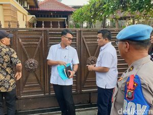 Polisi Geledah Rumah AKBP Achiruddin Buntut Kasus Penganiayaan Ken Admiral Polisi Geledah Rumah AKBP Achiruddin Buntut Kasus Penganiayaan Ken Admiral