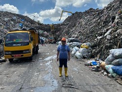 Pengerukan Sampah TPA Antang Makassar Picu Bau Menyengat, Pemkot Minta Maaf