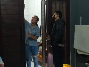 Rumah Dibobol Maling Saat Ditinggal Mudik, Duit-Emas Raib Rumah Dibobol Maling Saat Ditinggal Mudik, Duit-Emas Raib